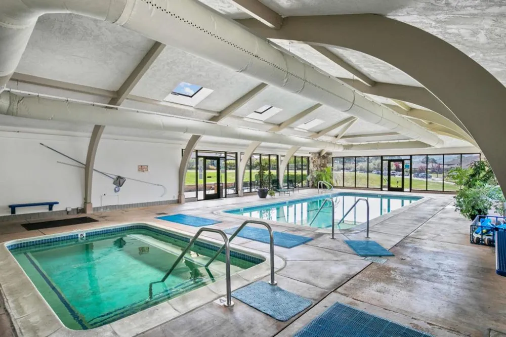 223 Del Mesa Carmel Carmel, CA 93923