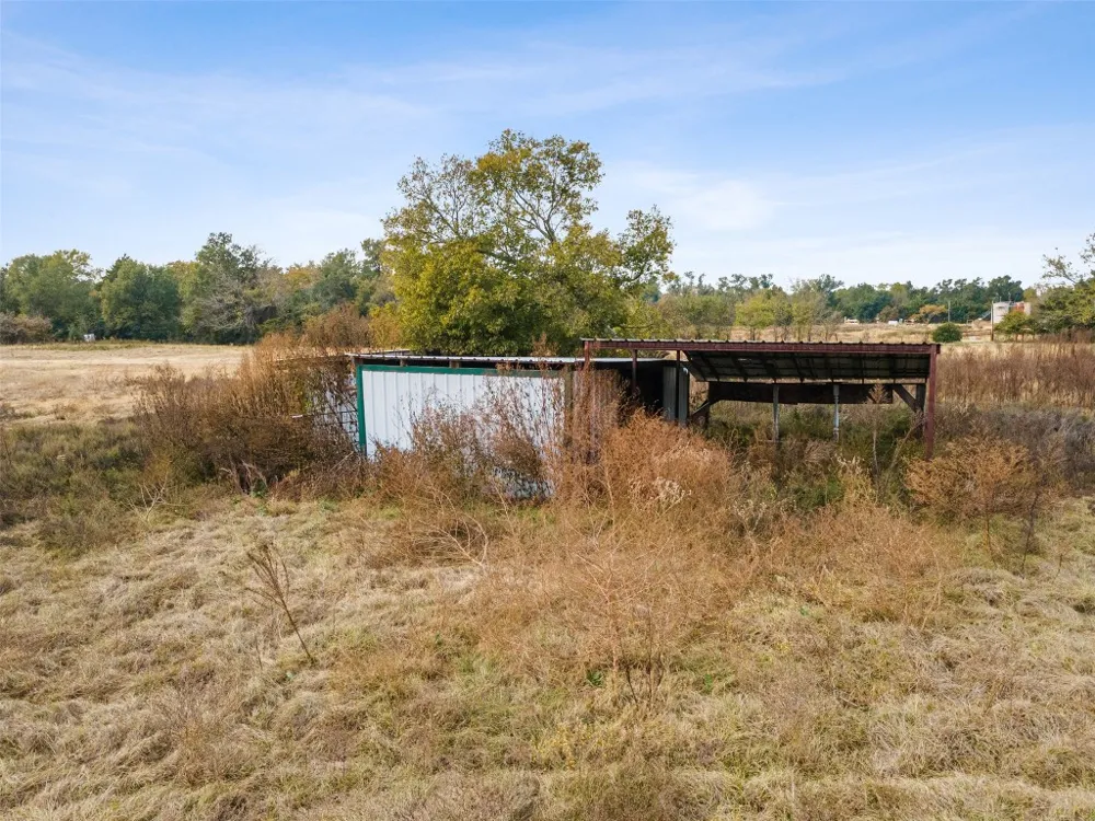 195 L County Road 852 Groesbeck, TX 75838
