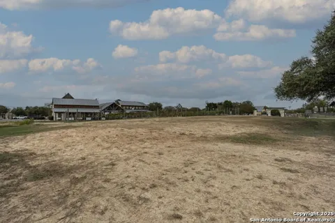 1614 Gruene Vineyard