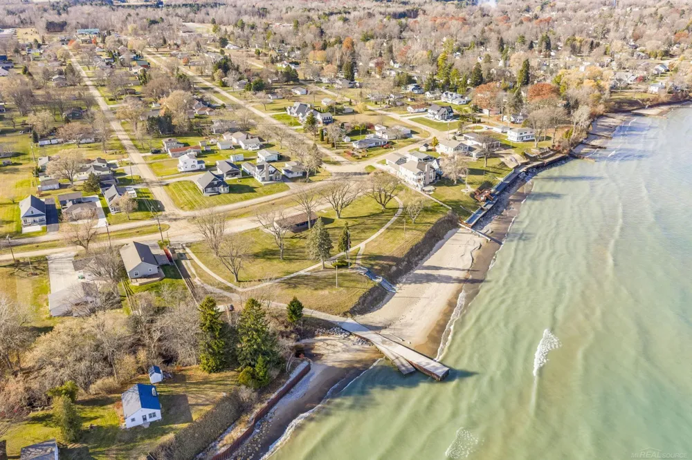 Sunset Boulevard Worth Township, MI 48450