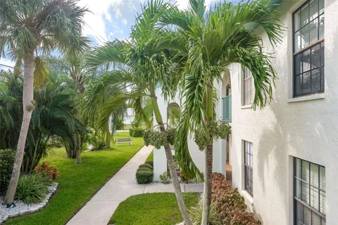1730 MANASOTA BEACH ROAD #207