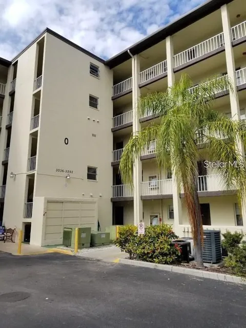 3288 LAKE BAYSHORE DRIVE #523