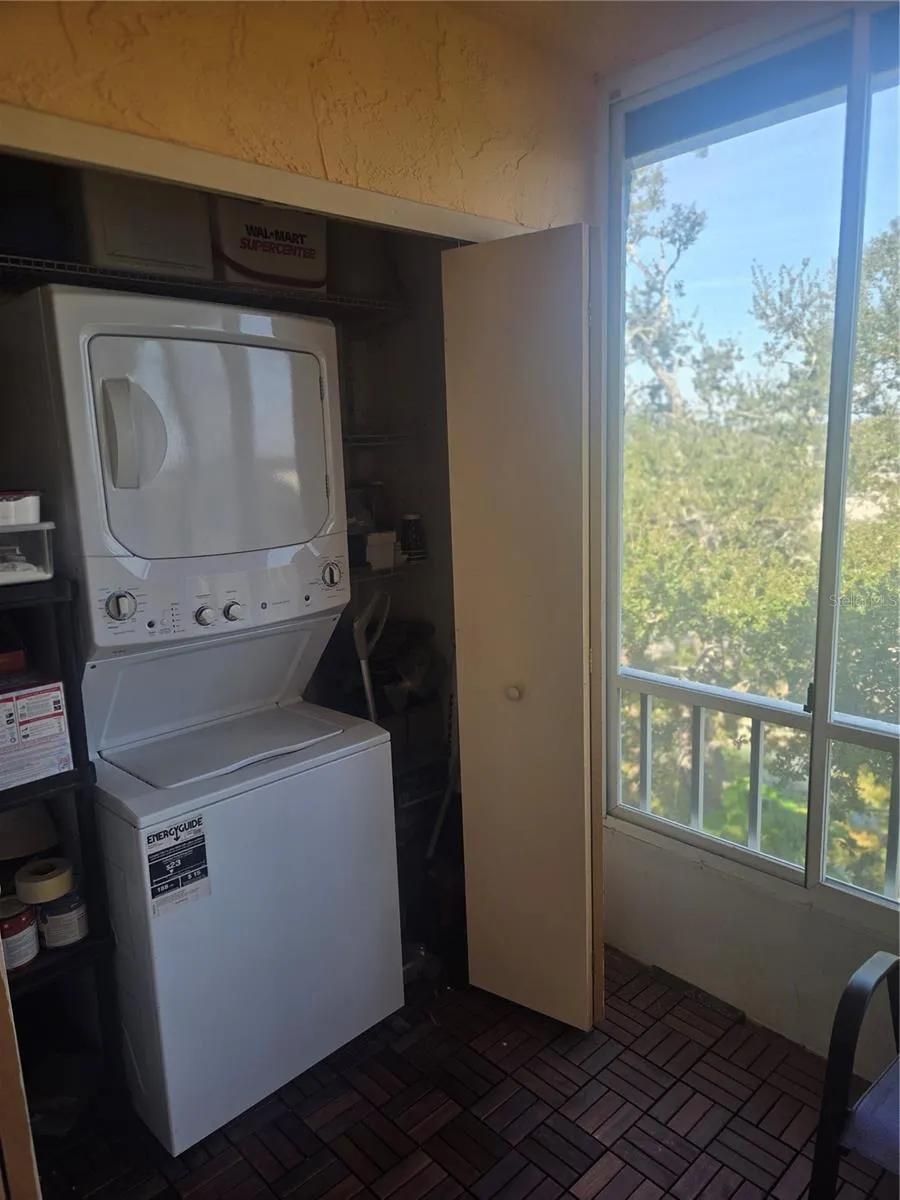 3288 LAKE BAYSHORE DRIVE #523 Bradenton, FL 34205
