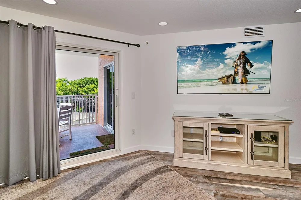 18400 GULF BOULEVARD #1206 Indian Shores, FL 33785
