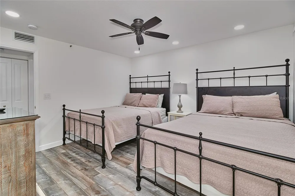 18400 GULF BOULEVARD #1206 Indian Shores, FL 33785