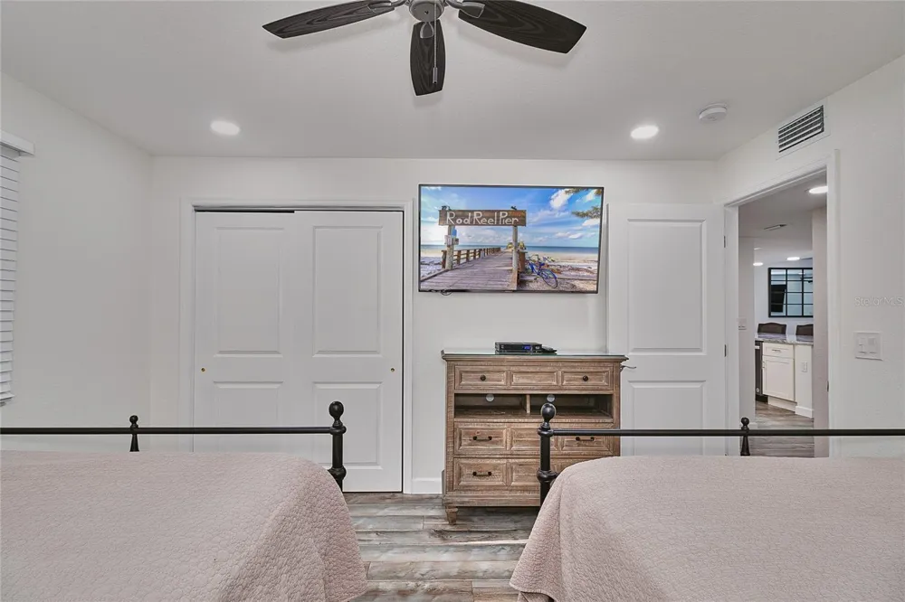 18400 GULF BOULEVARD #1206 Indian Shores, FL 33785