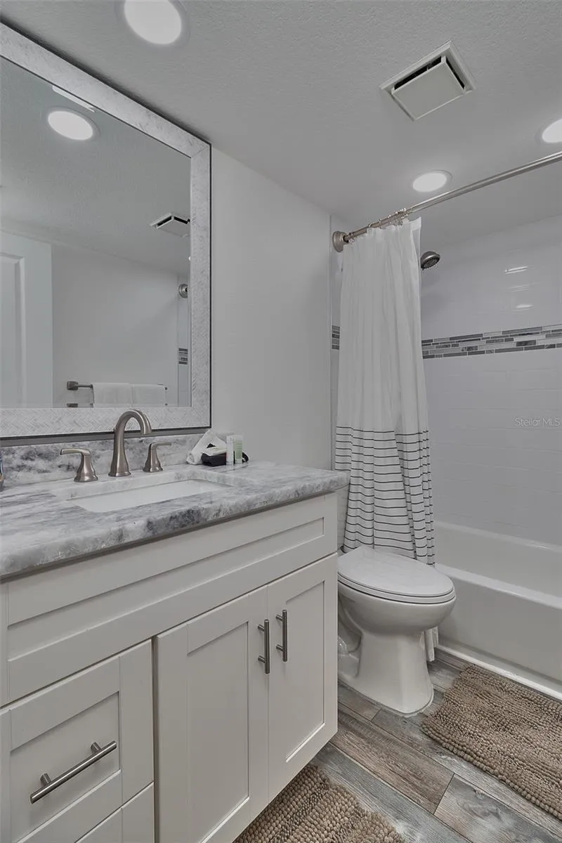 18400 GULF BOULEVARD #1206 Indian Shores, FL 33785