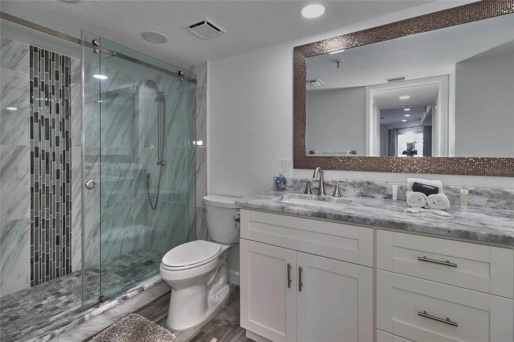 18400 GULF BOULEVARD #1206 Indian Shores, FL 33785