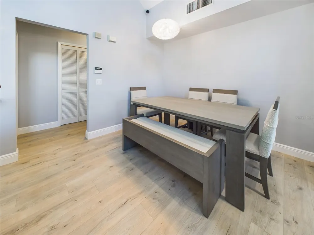 5521 ROSEHILL ROAD #203 Sarasota, FL 34233