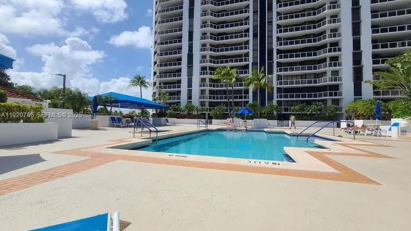 3600 Yacht Club Dr #1204 Aventura, FL 33180