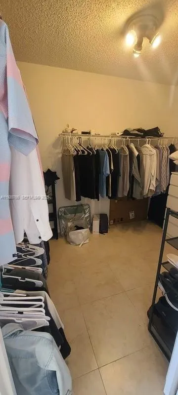 3600 Yacht Club Dr #1204 Aventura, FL 33180