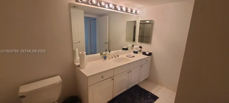 3600 Yacht Club Dr #1204 Aventura, FL 33180