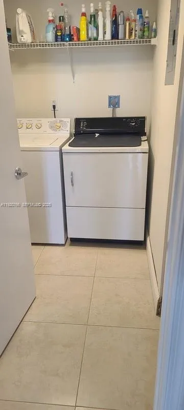 3600 Yacht Club Dr #1204 Aventura, FL 33180