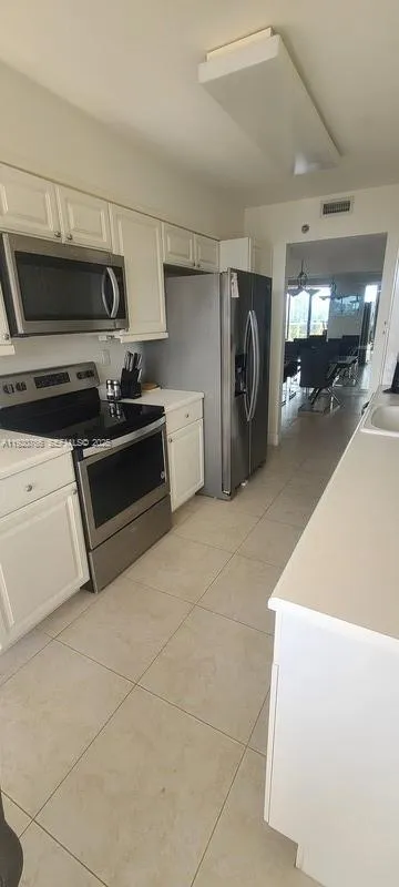 3600 Yacht Club Dr #1204 Aventura, FL 33180