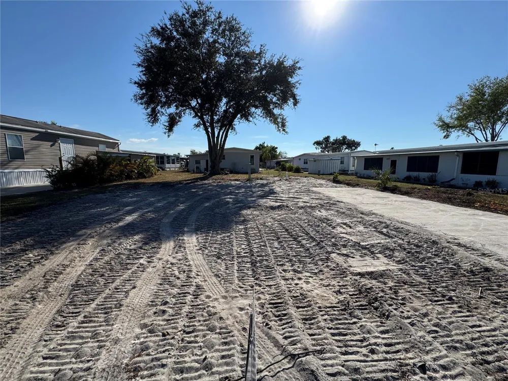420 49TH STREET E #85 Palmetto, FL 34221