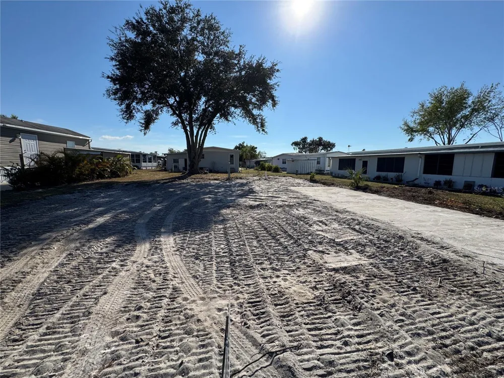 420 49TH STREET E #85 Palmetto, FL 34221