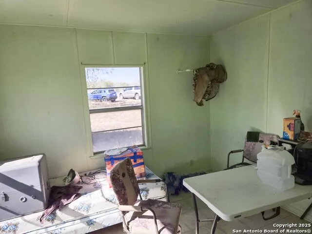 00 CR 123 Pawnee, TX 78145