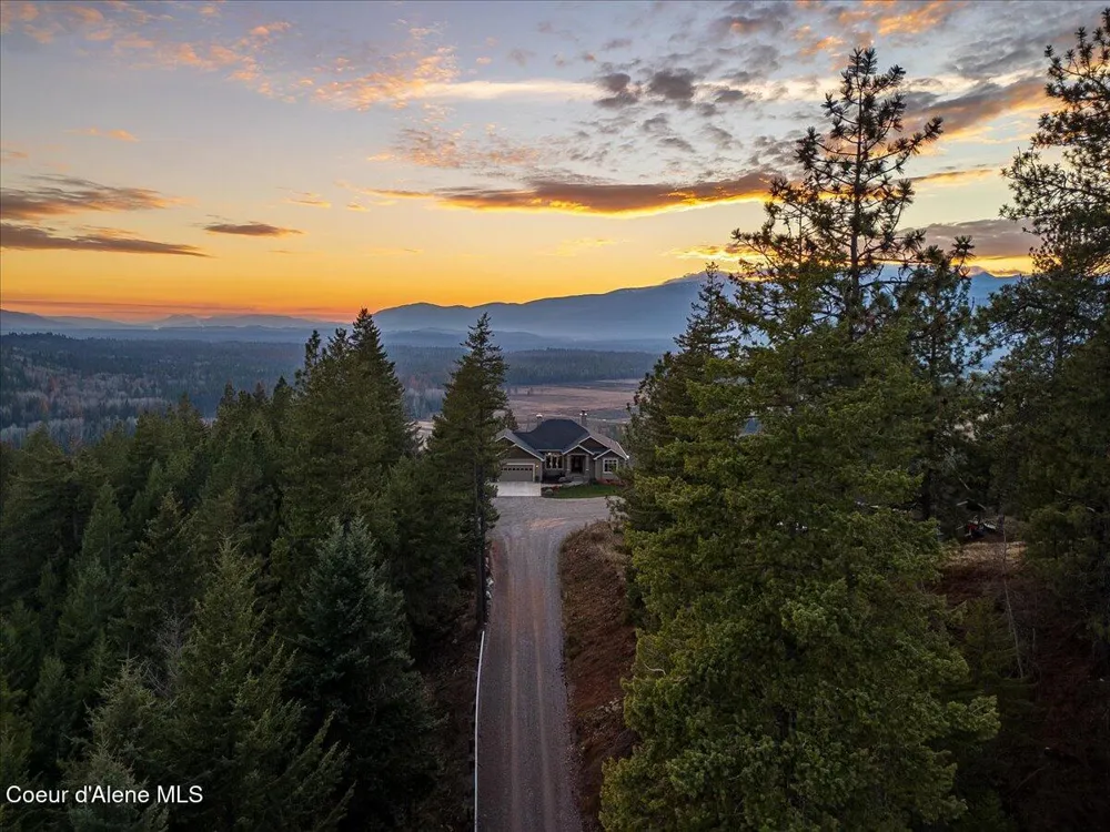 3251 Elmira Road Sandpoint, ID 83864