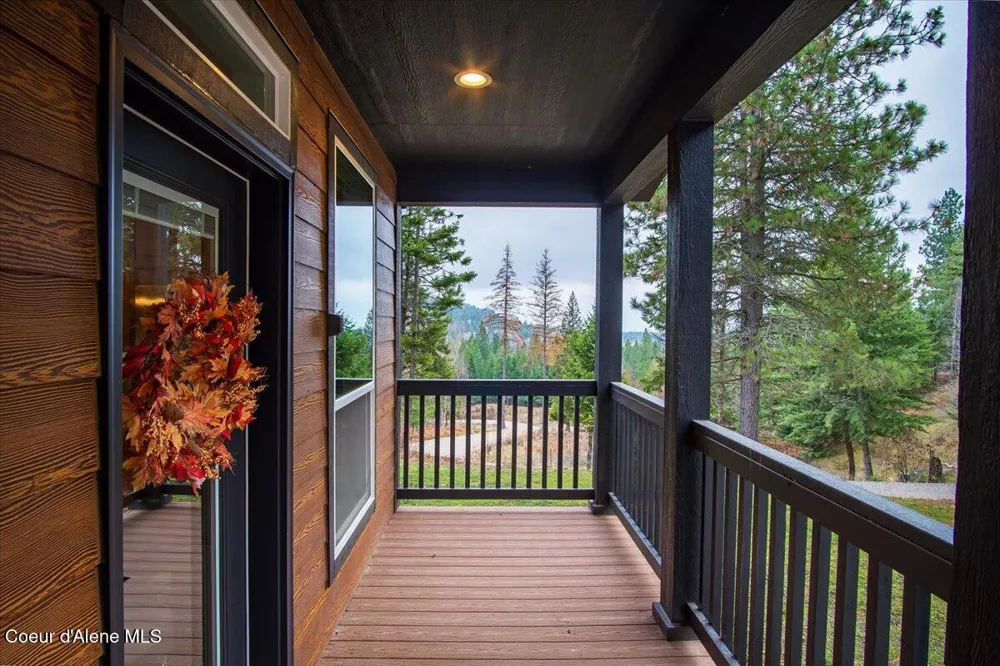 3251 Elmira Road Sandpoint, ID 83864