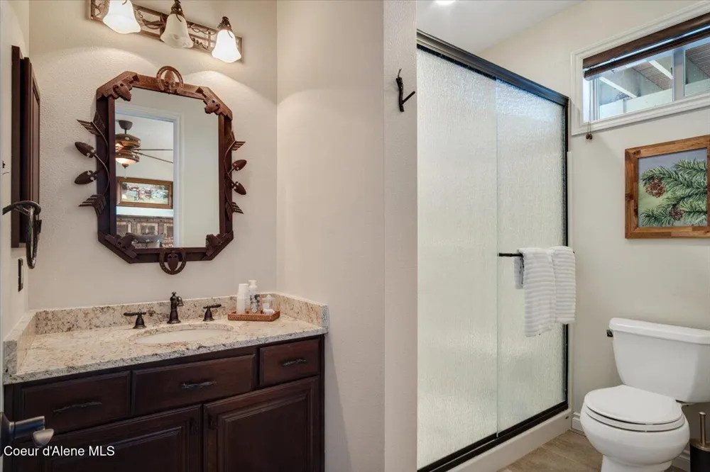 3251 Elmira Road Sandpoint, ID 83864