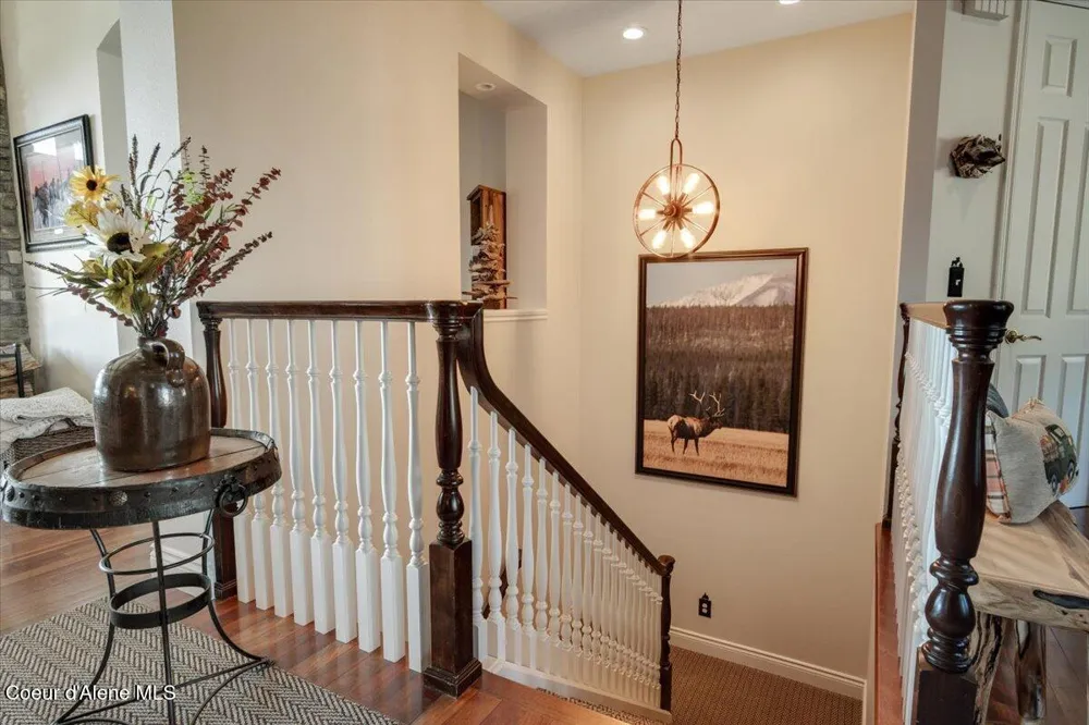 3251 Elmira Road Sandpoint, ID 83864