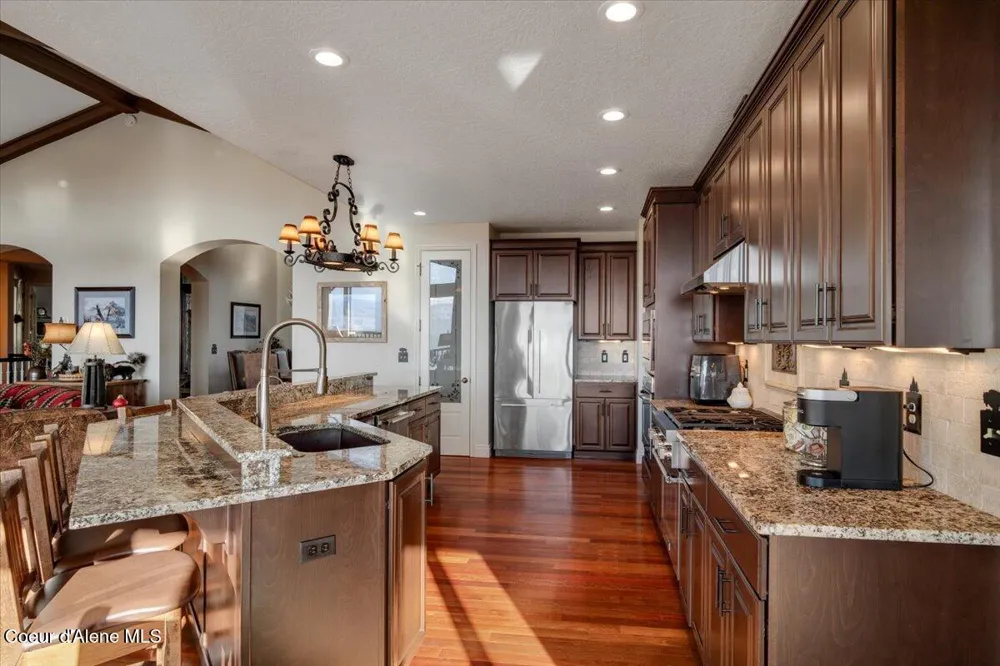 3251 Elmira Road Sandpoint, ID 83864