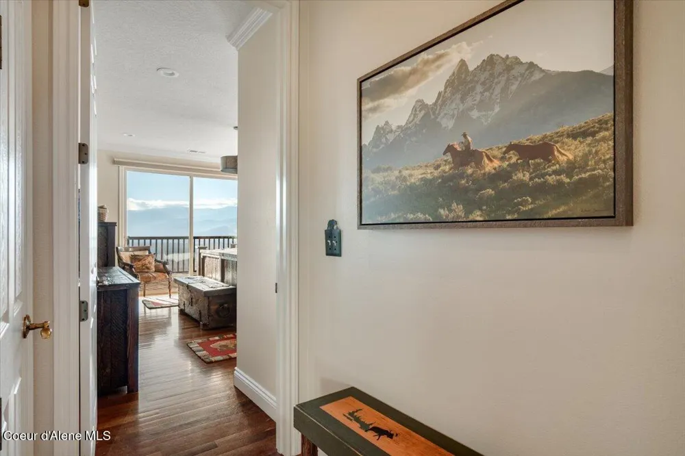 3251 Elmira Road Sandpoint, ID 83864