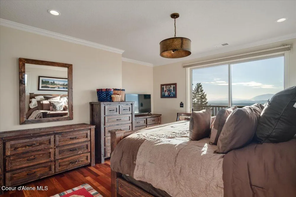 3251 Elmira Road Sandpoint, ID 83864