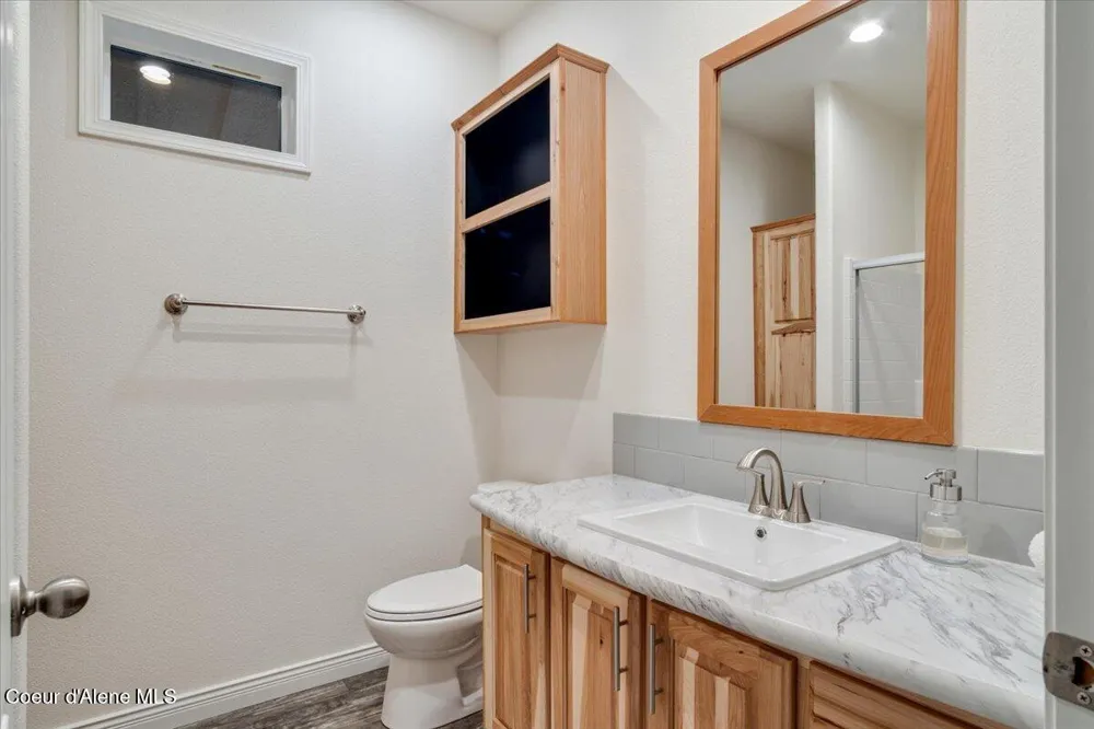 3251 Elmira Road Sandpoint, ID 83864