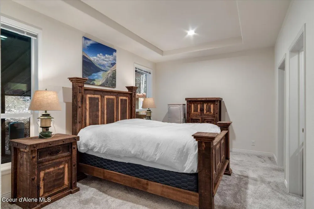 3251 Elmira Road Sandpoint, ID 83864