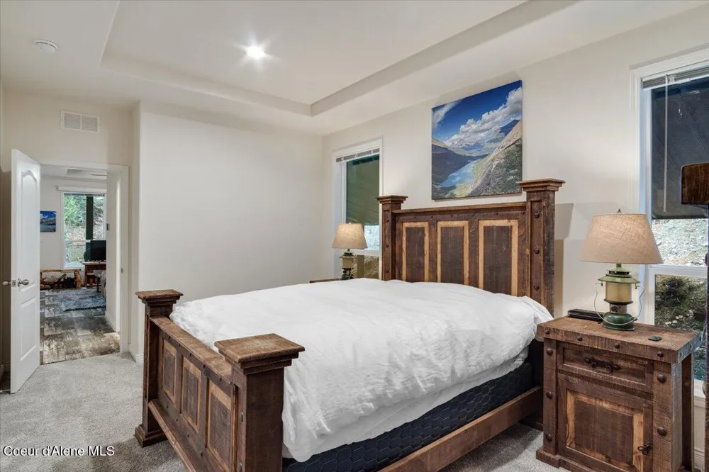 3251 Elmira Road Sandpoint, ID 83864
