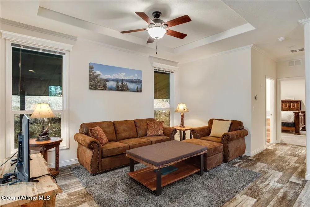 3251 Elmira Road Sandpoint, ID 83864
