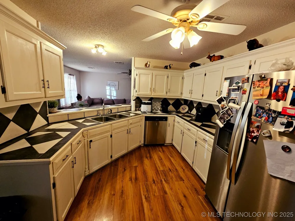 80 4160 ROAD Antlers, OK 74523
