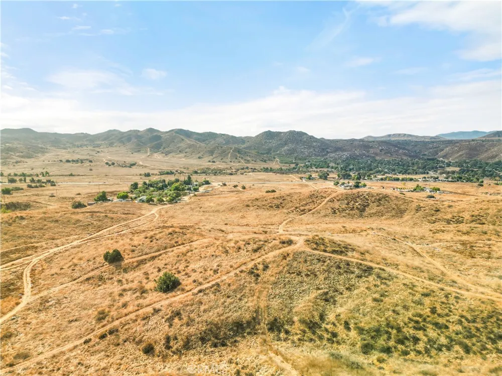 no address Perris, CA 92570
