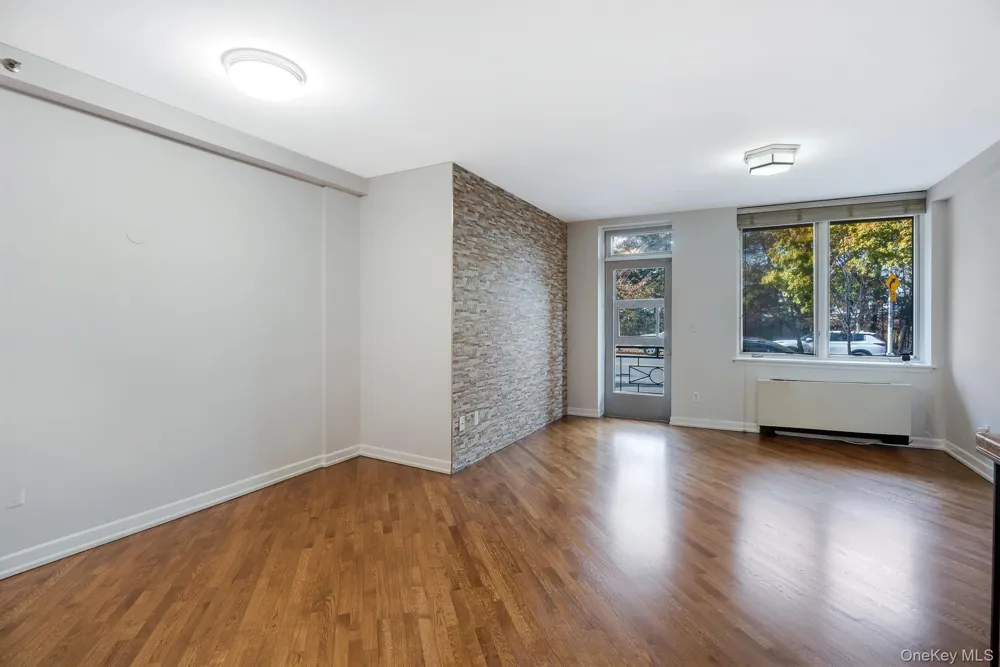 6911 Shore Road #1C Brooklyn, NY 11209
