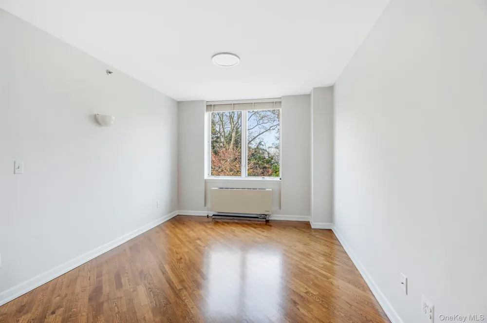 6911 Shore Road #1C Brooklyn, NY 11209
