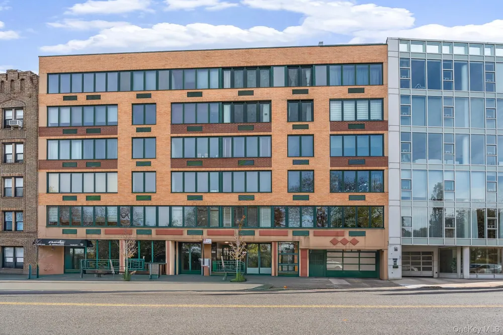 6911 Shore Road #1C Brooklyn, NY 11209