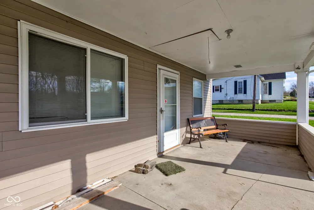 215 Lincoln Street Galveston, IN 46932