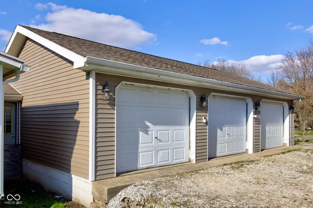 215 Lincoln Street Galveston, IN 46932