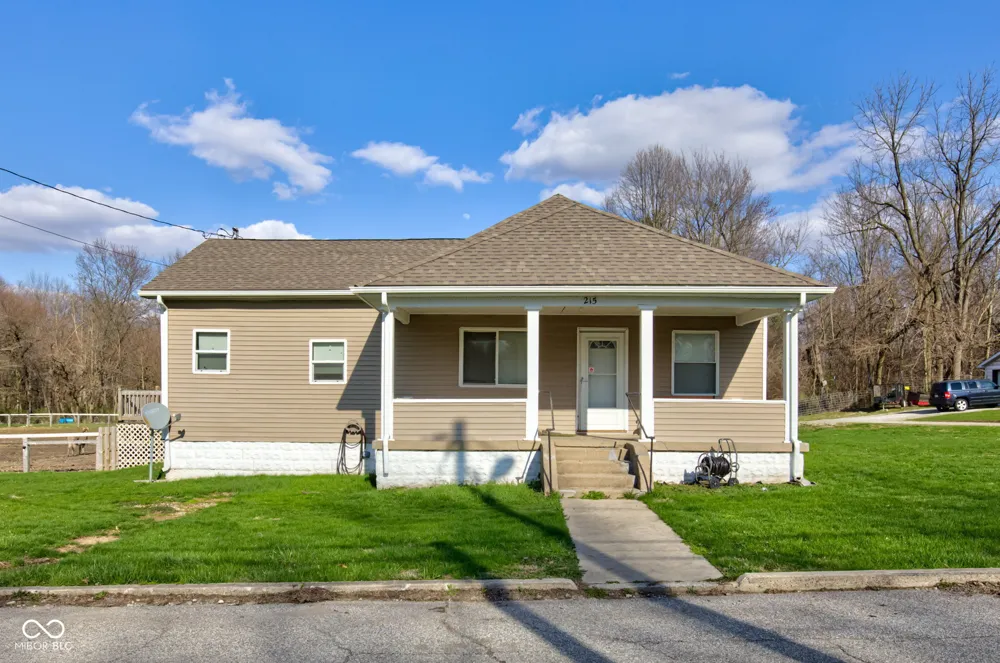 215 Lincoln Street Galveston, IN 46932