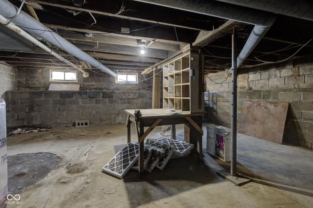 215 Lincoln Street Galveston, IN 46932