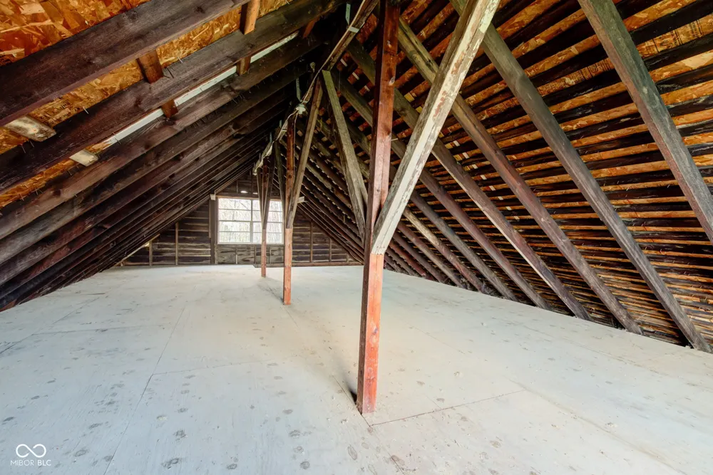 215 Lincoln Street Galveston, IN 46932