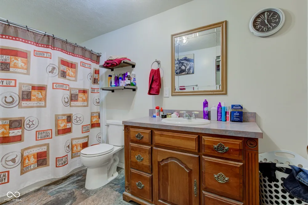 215 Lincoln Street Galveston, IN 46932