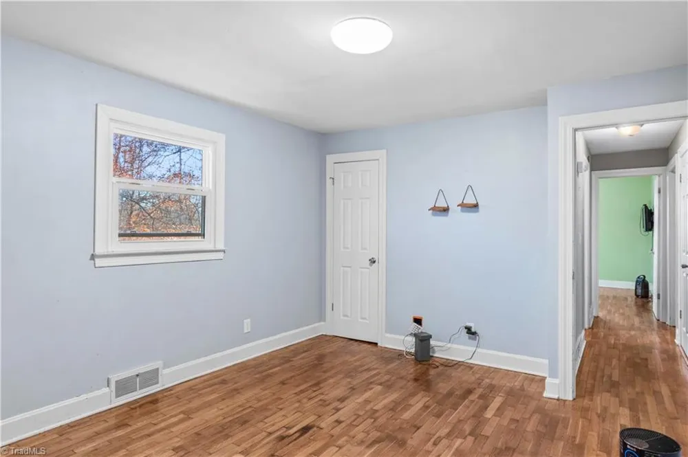 133 South Street Elkin, NC 28621