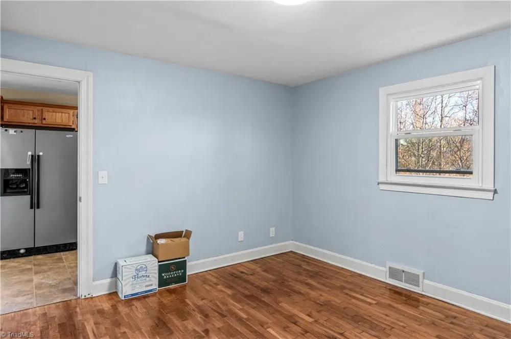 133 South Street Elkin, NC 28621