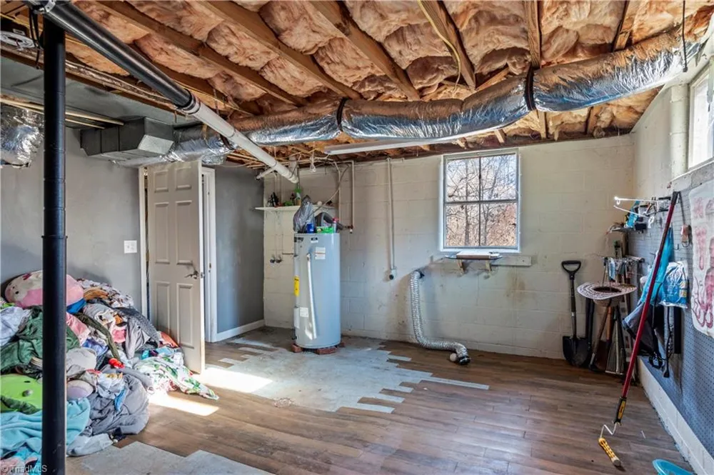 133 South Street Elkin, NC 28621