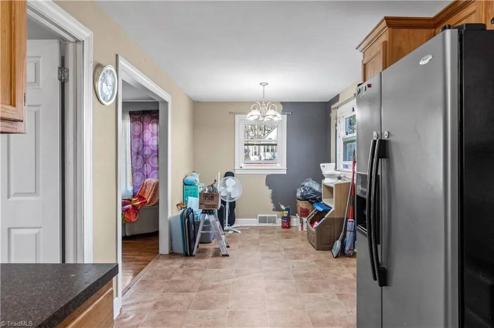133 South Street Elkin, NC 28621
