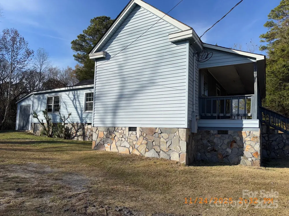 1217 Roberdel Road Rockingham, NC 28379
