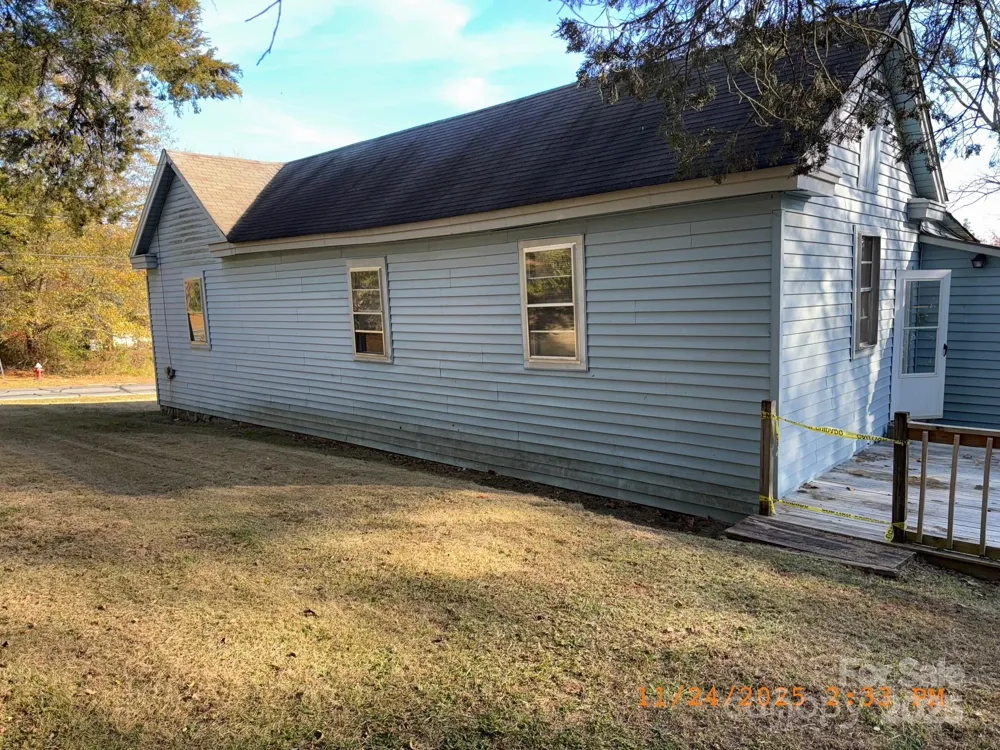 1217 Roberdel Road Rockingham, NC 28379