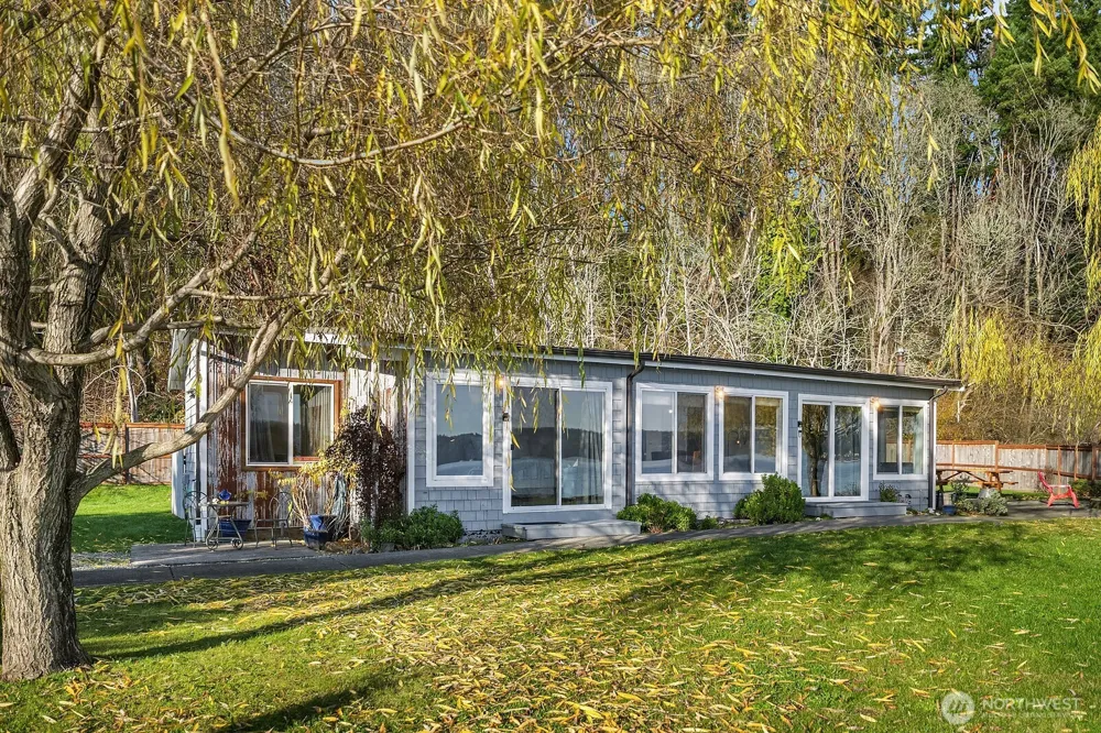 24410 Vashon Highway SW Vashon, WA 98070